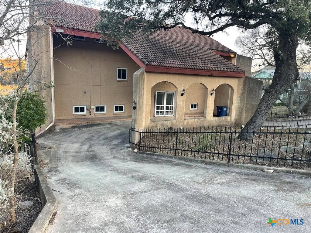 Canyon Lake, TX 78133,2174 CONNIE DR