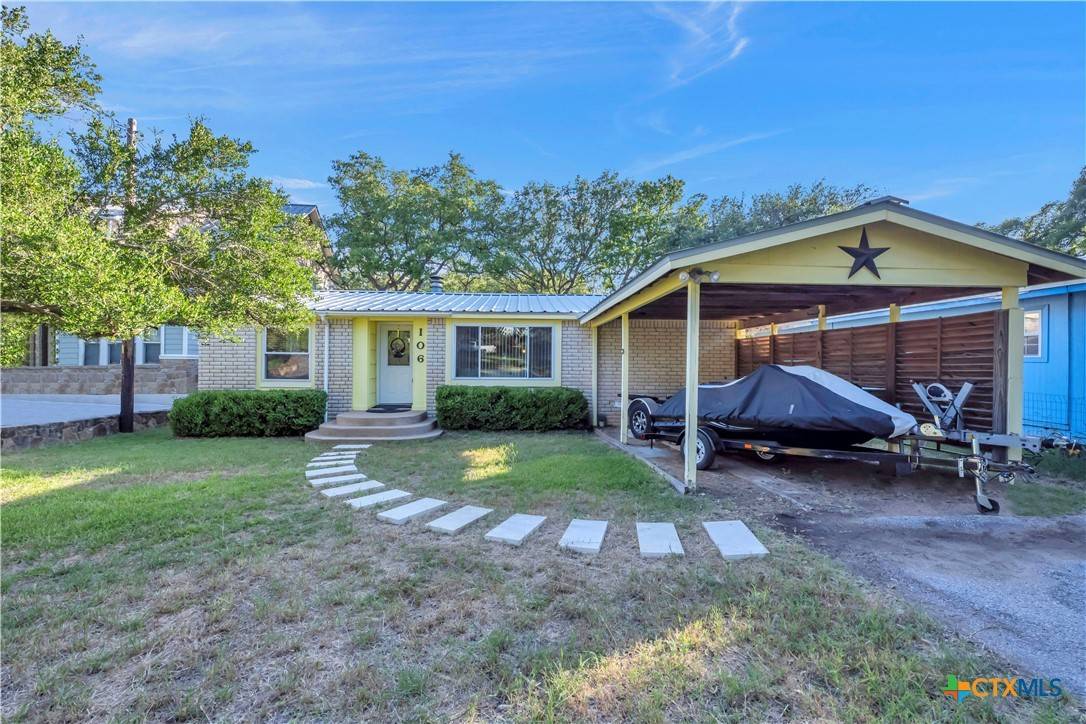 Llano, TX 78643,106 LAKEVIEW DR