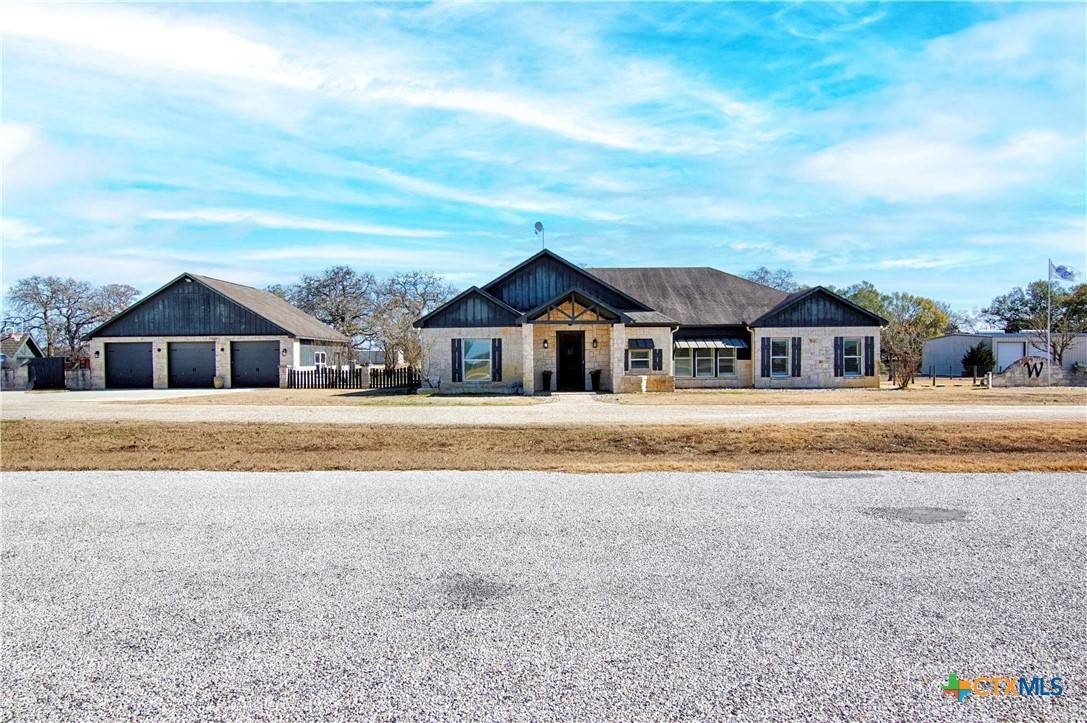 Hallettsville, TX 77964,191 County Road 132bb