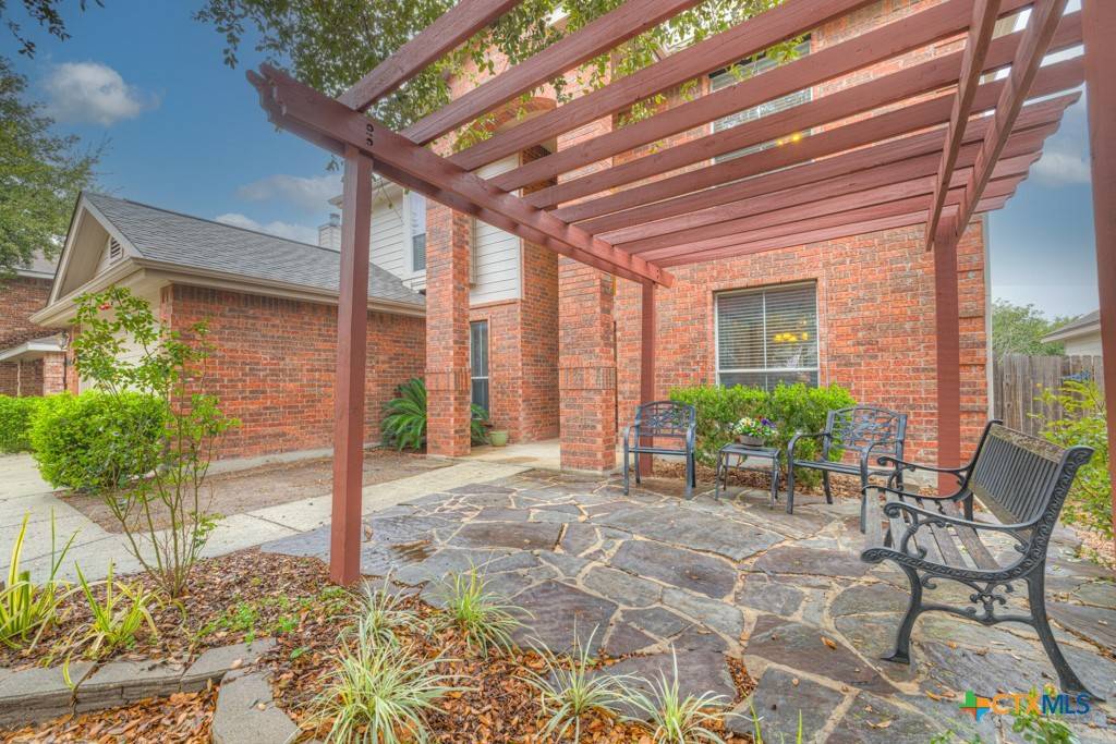 New Braunfels, TX 78130,217 Rocky Ridge DR