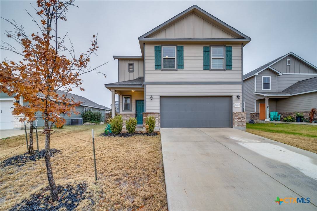 Seguin, TX 78155,2421 Ayers DR
