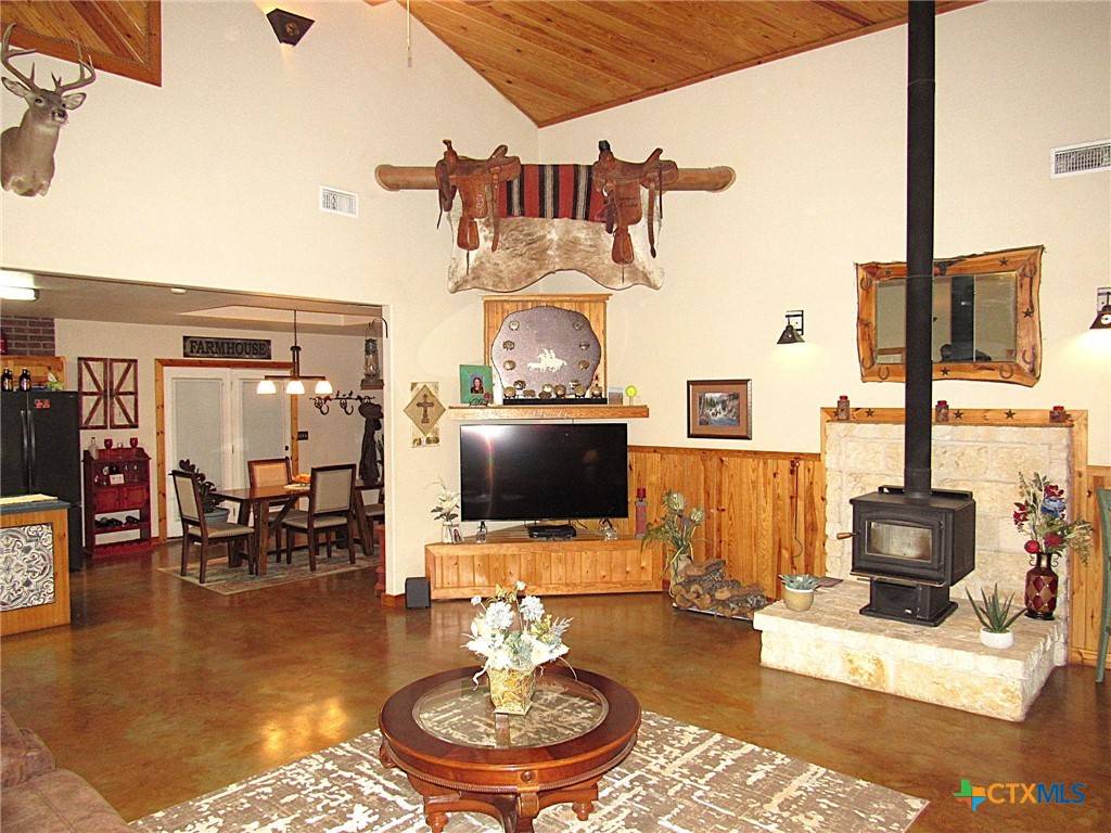 Belton, TX 76513,1361+A Ropers Alley RD