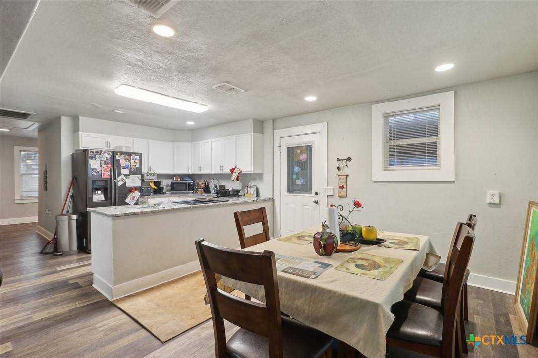Seguin, TX 78155,343 Taft ST