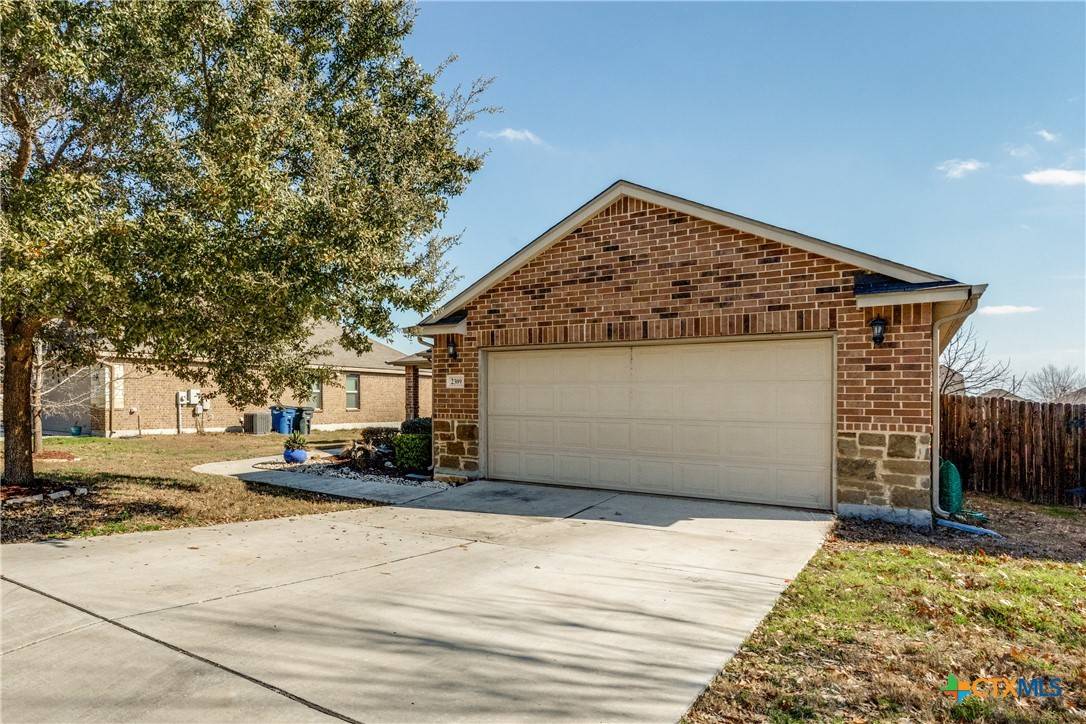 New Braunfels, TX 78130,2309 Broken Wheel LN