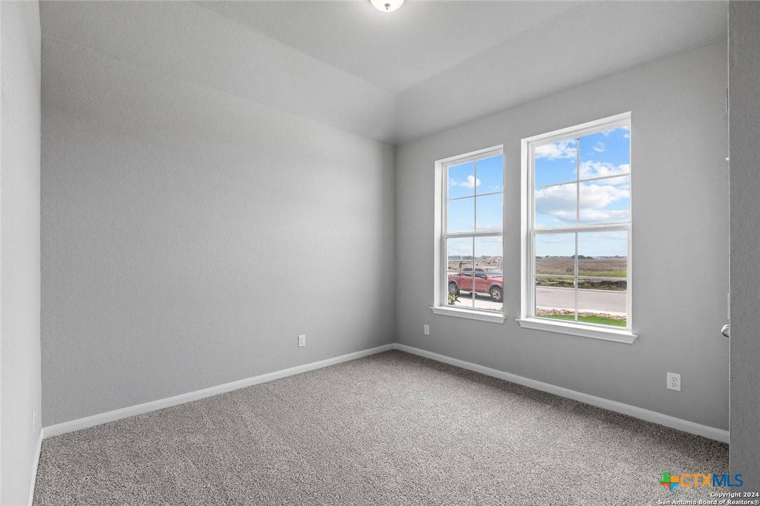 New Braunfels, TX 78130,2015 Newforest Peak