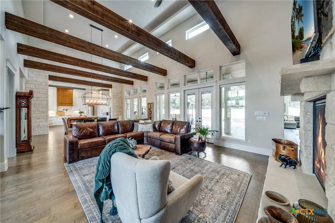 Canyon Lake, TX 78133,2163 Owl BR