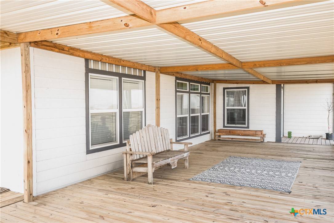 Victoria, TX 77904,193 Shady Hollow RD