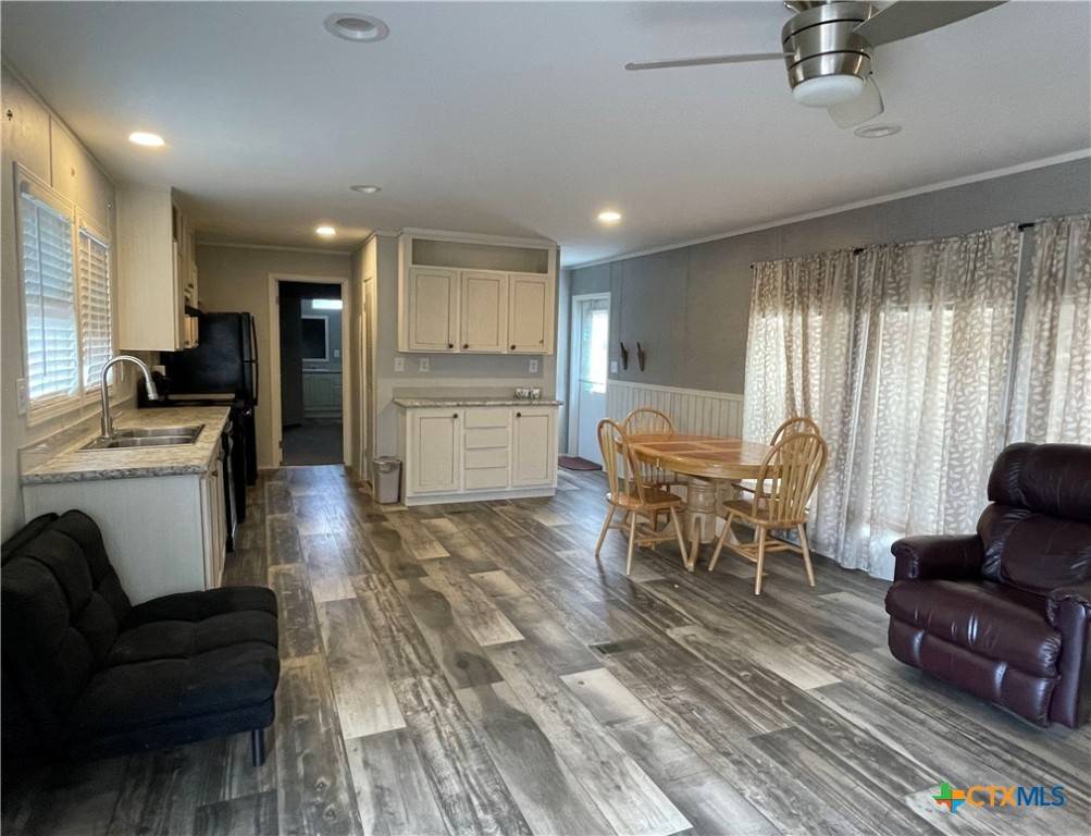 Lometa, TX 76853,349 9th ST