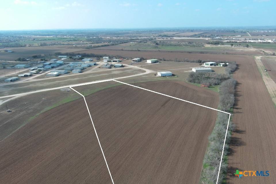 Marion, TX 78124,000 Bonanza