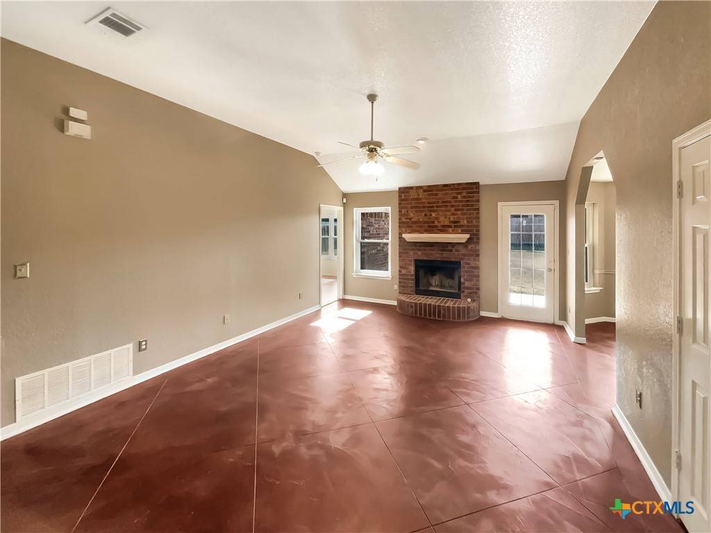 Killeen, TX 76549,2310 lava LN