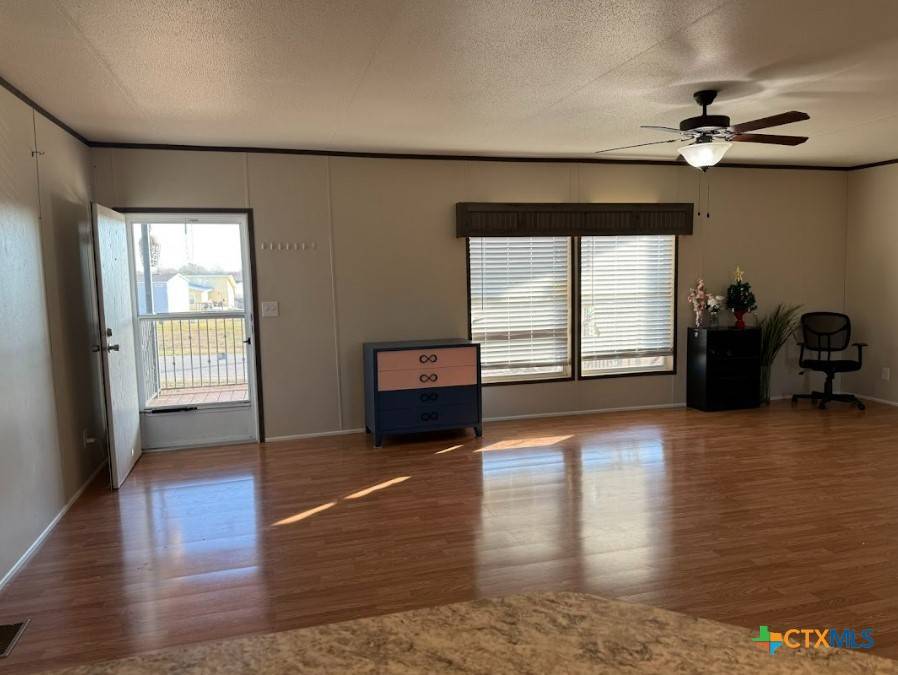 San Marcos, TX 78666,386 Mallard LOOP
