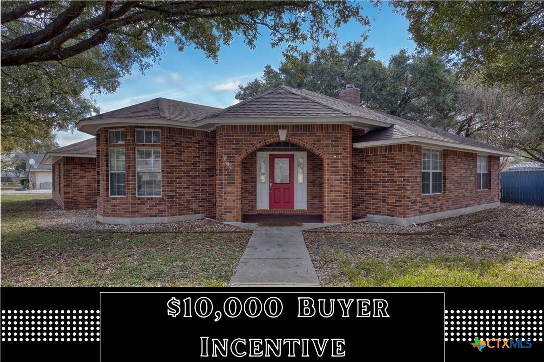 Seguin, TX 78155,607 Topaz AVE