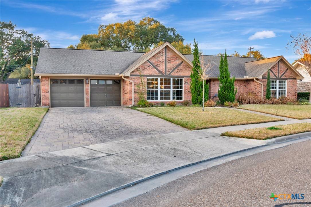 Victoria, TX 77901,104 Mcdow ST