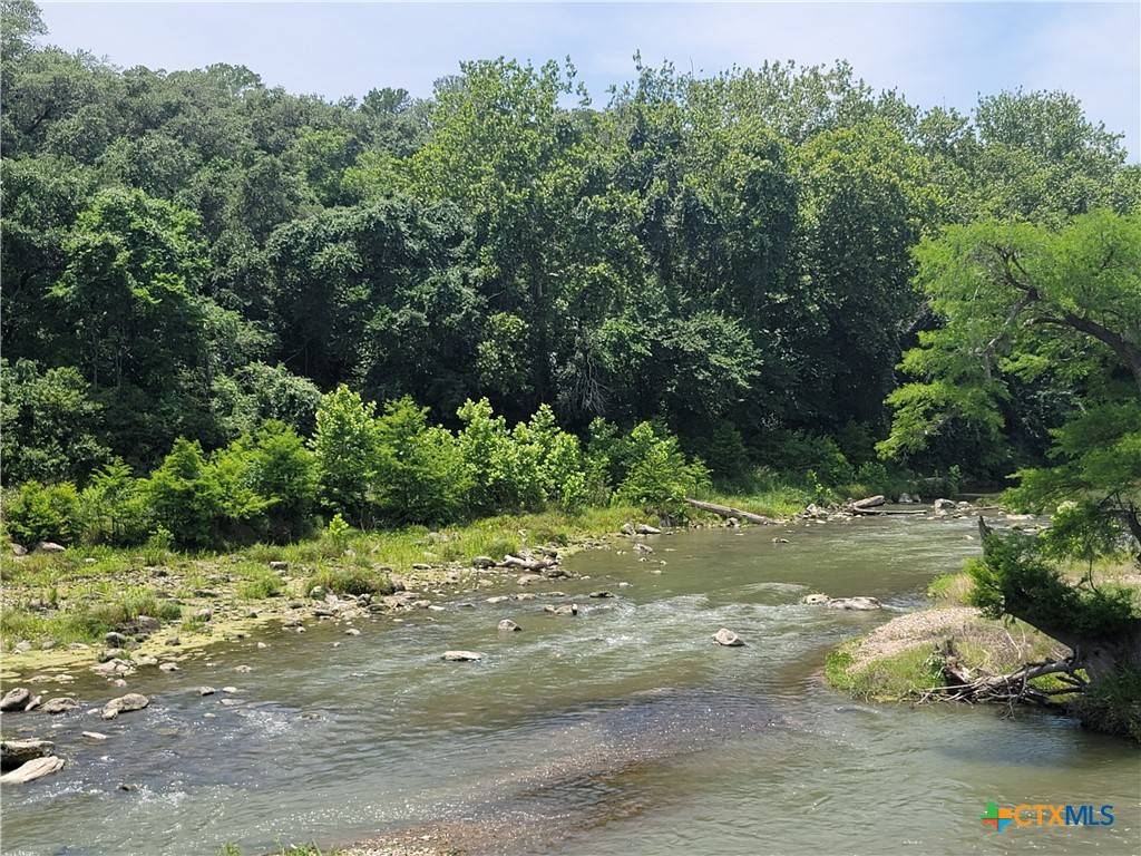 Cuero, TX 77954,564 Cypress Valley RD