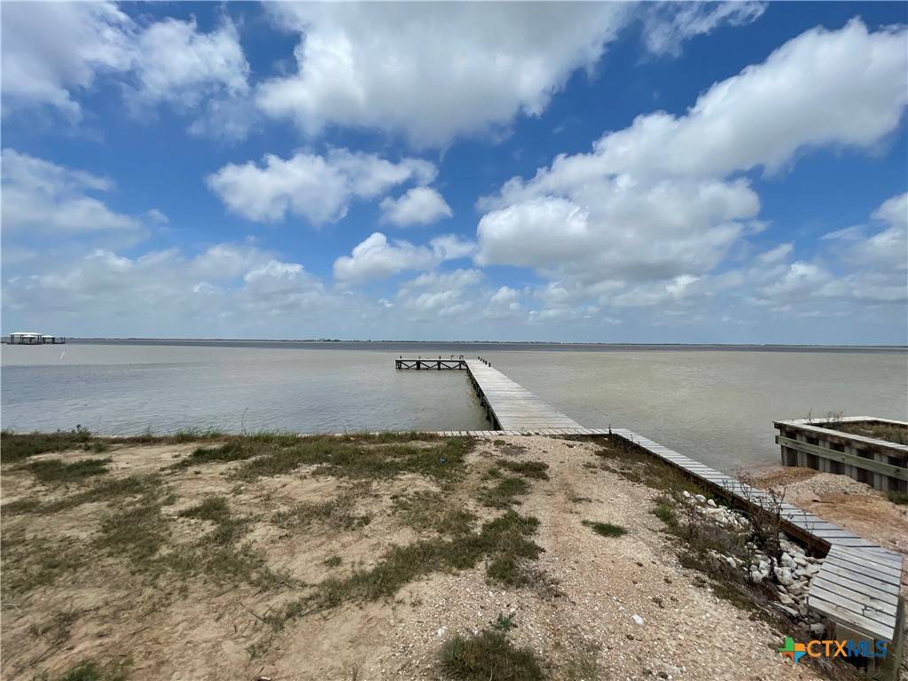 Palacios, TX 77465,93 Fivemile TRL