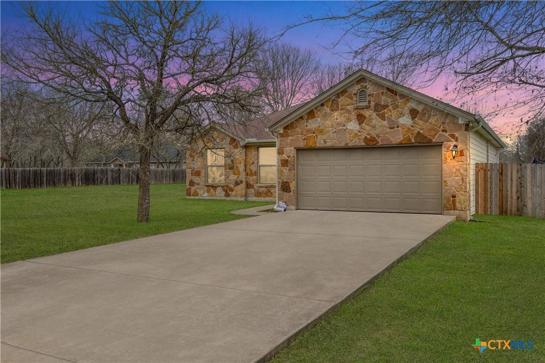 Bastrop, TX 78602,131 Waikakaaua DR