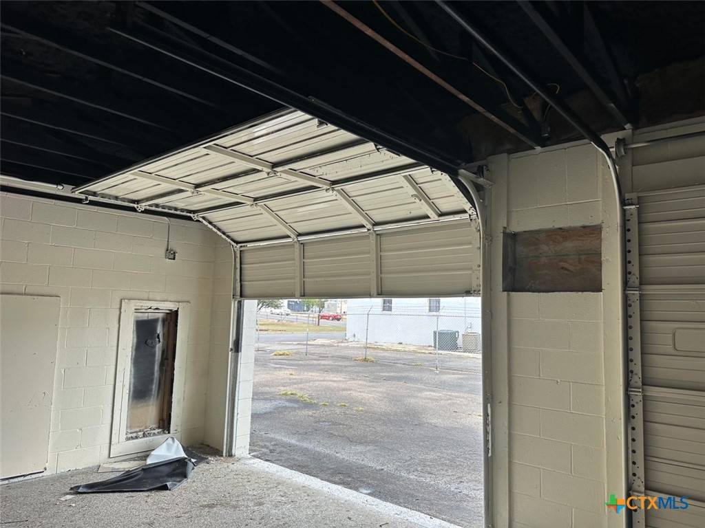 Killeen, TX 76541,124 N 4th ST