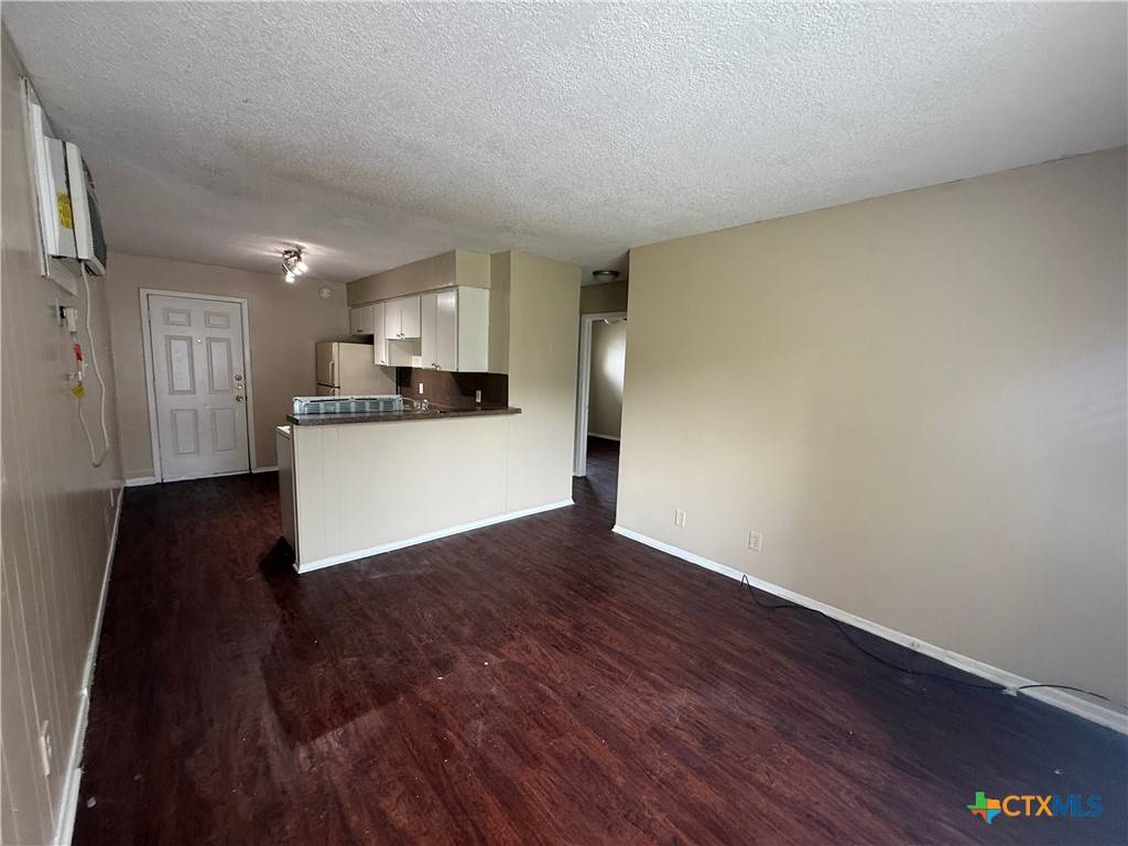 San Marcos, TX 78666,1243 N Lbj DR #b