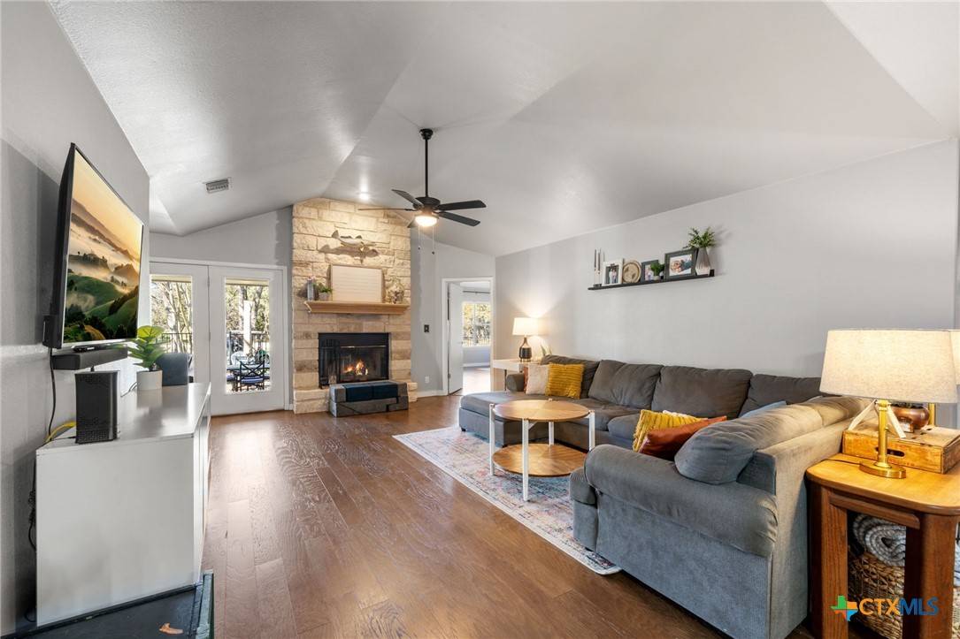 Wimberley, TX 78676,21 Par View DR
