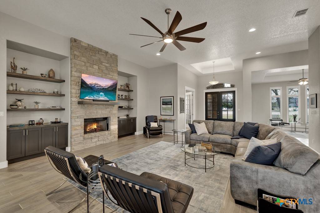 New Braunfels, TX 78132,388 Butternut Way