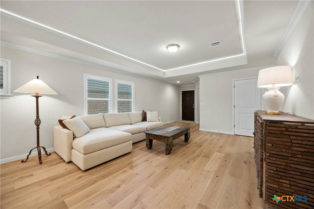 Georgetown, TX 78633,324 Brenham PASS