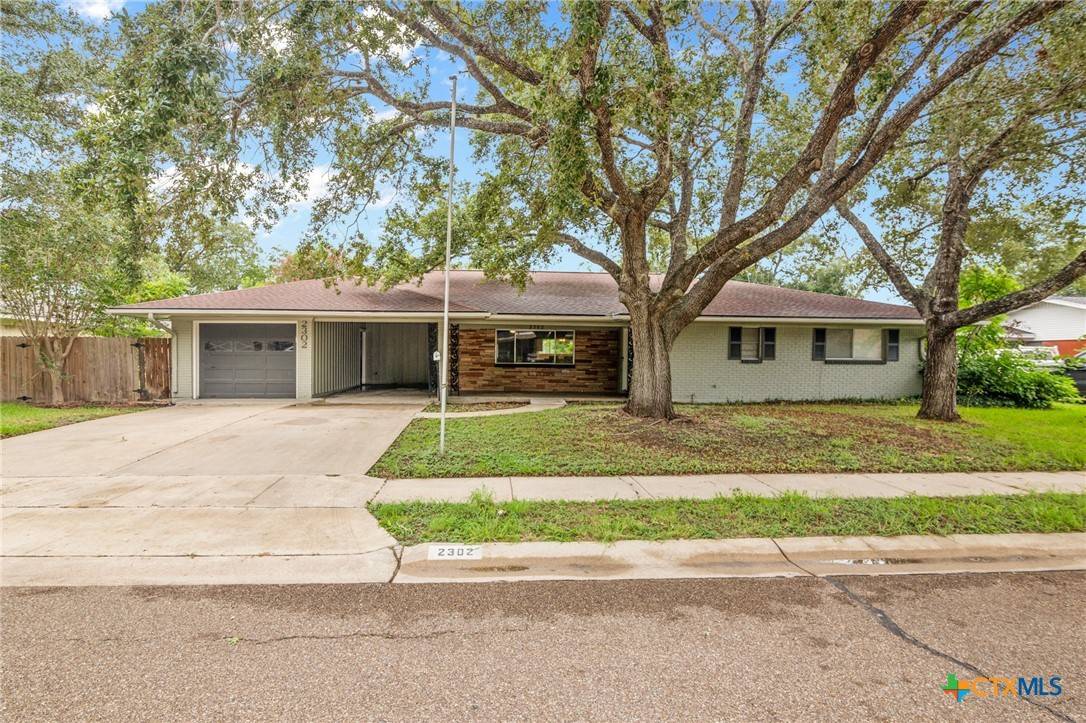 Victoria, TX 77901,2302 College DR