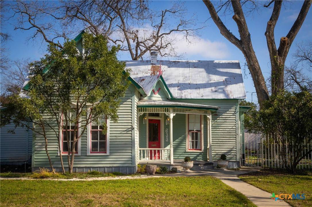 New Braunfels, TX 78130,633 S Castell AVE