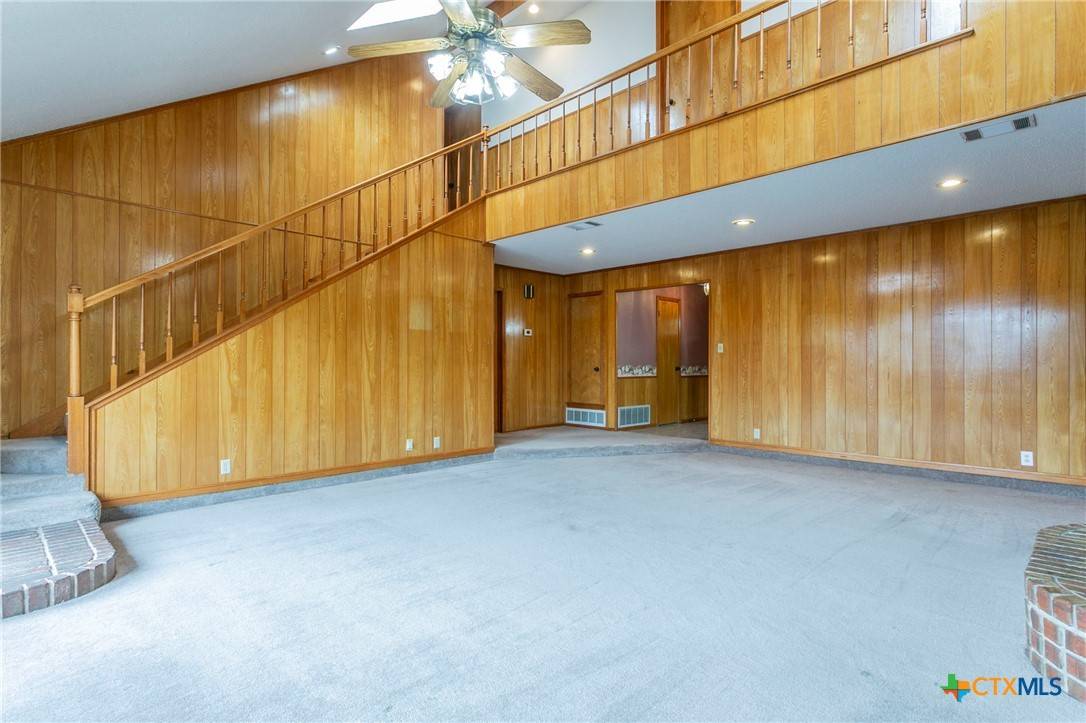 Belton, TX 76513,2601 River Oaks DR