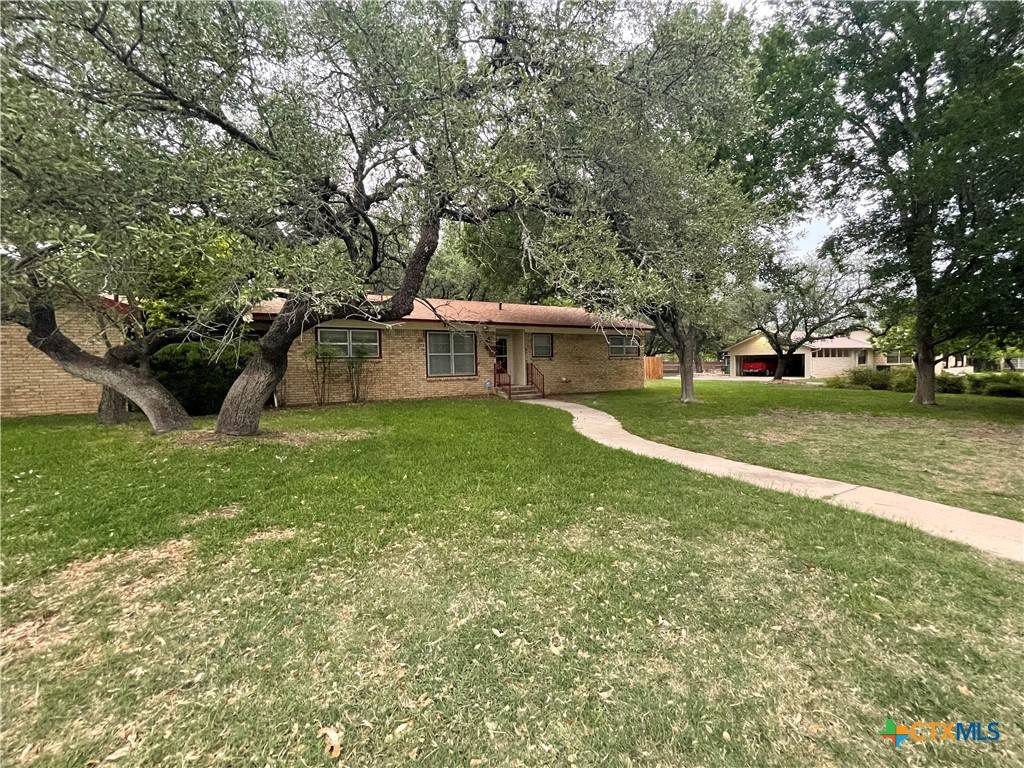 Lampasas, TX 76550,1405 W North AVE