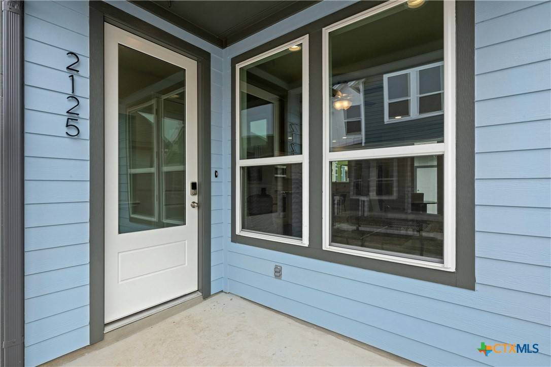 New Braunfels, TX 78130,2125 Hofstaat