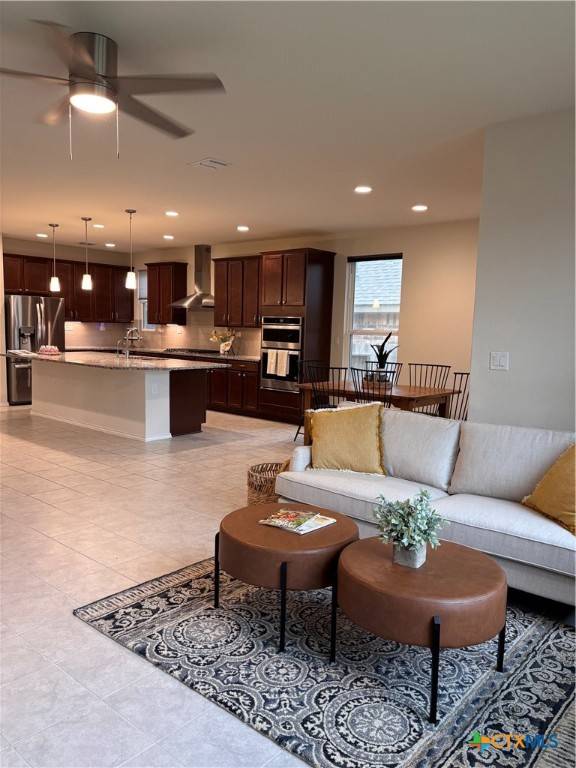 New Braunfels, TX 78132,2261 Kiskadee DR