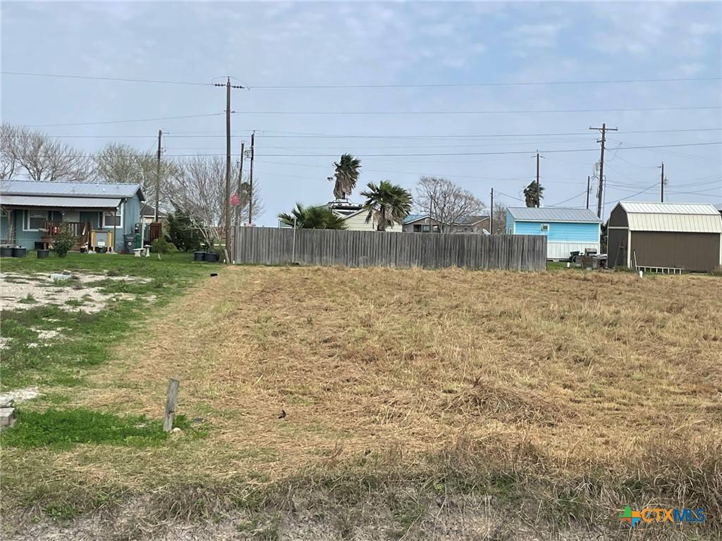 Port Lavaca, TX 77979,Blk 98 - L29 N Quailrun AVE