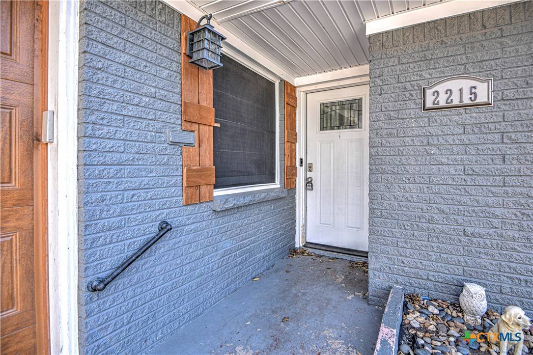 Temple, TX 76501,2215 N 9th ST