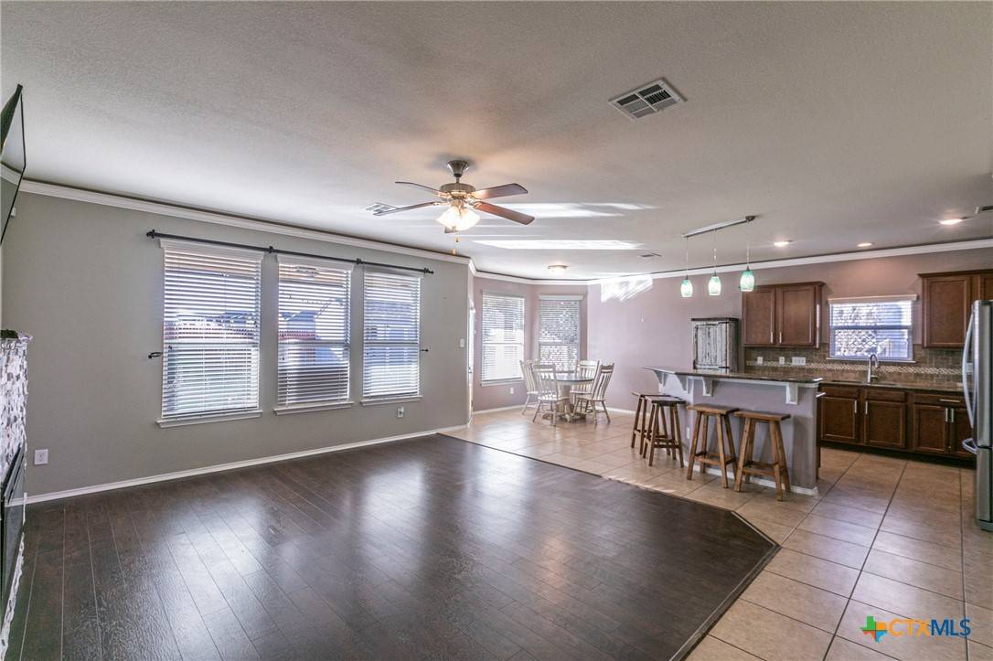 Temple, TX 76502,920 Sugar Brook DR
