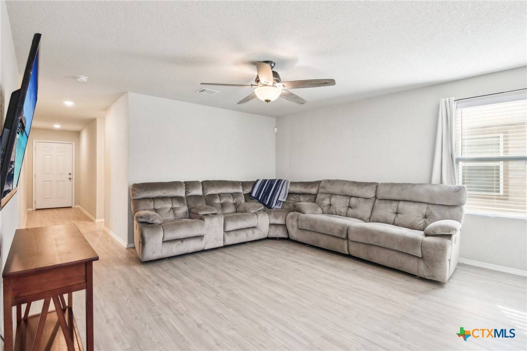 New Braunfels, TX 78130,519 Mallow DR