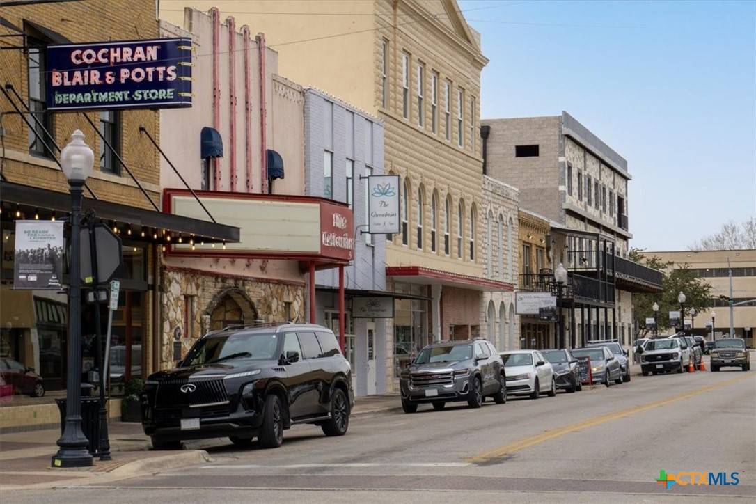 Belton, TX 76513,219 E Central AVE