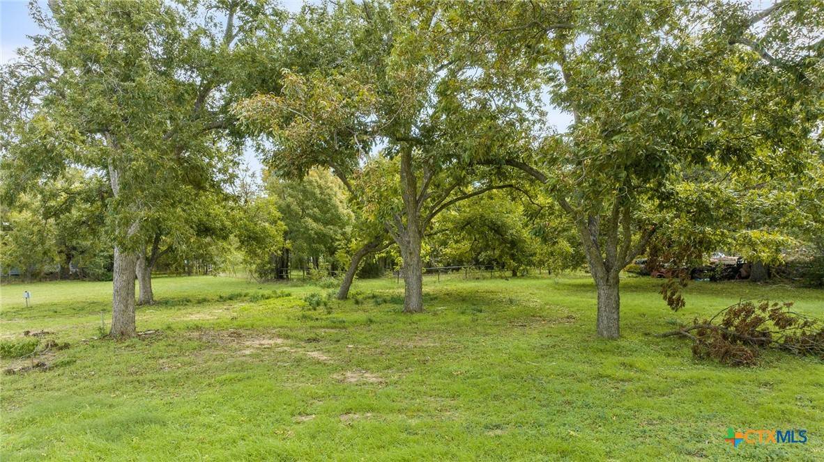 Cameron, TX 76520,200 W 18 1/2 ST