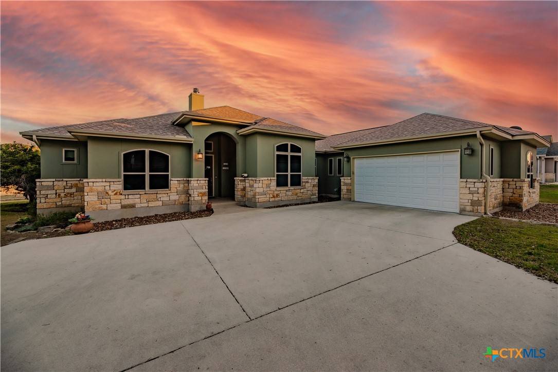 Canyon Lake, TX 78133,556 Shayla LN