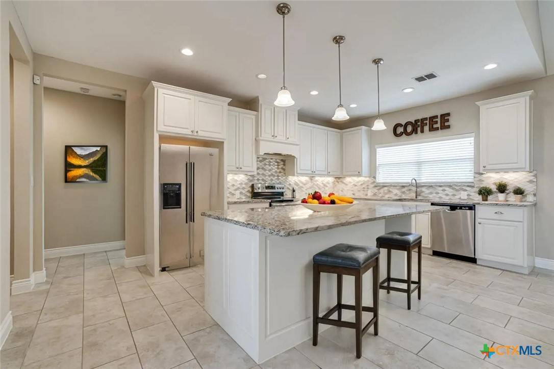 Spring Branch, TX 78070,249 Toucan DR