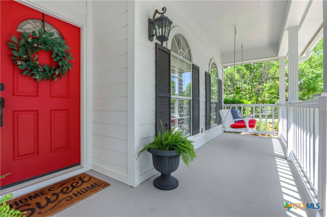 Seguin, TX 78155,229 Windwood CIR