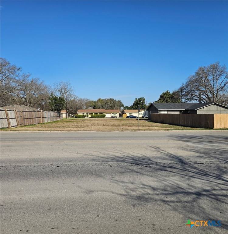 New Braunfels, TX 78130,1330 Fieldcrest