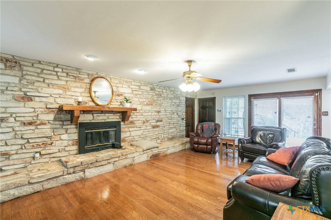 Belton, TX 76513,521 Pecos TRL
