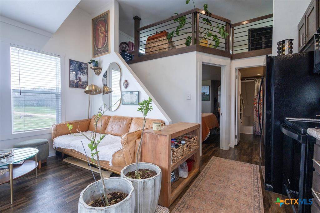 Luling, TX 78648,3270 Fm 671