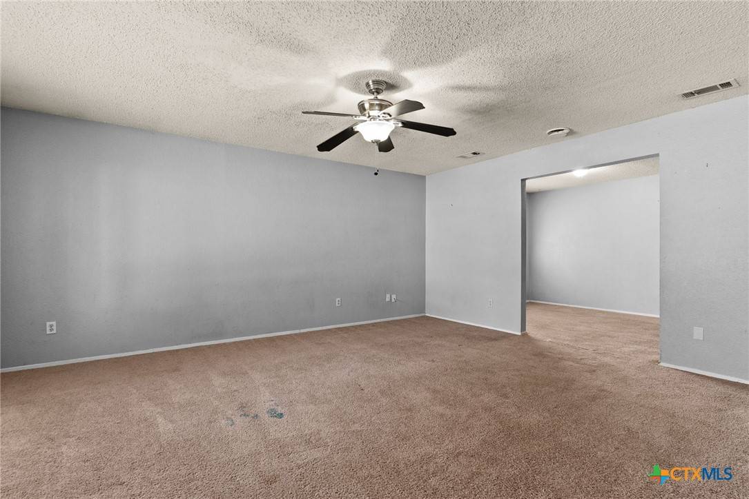 Killeen, TX 76543,2905 Transit DR