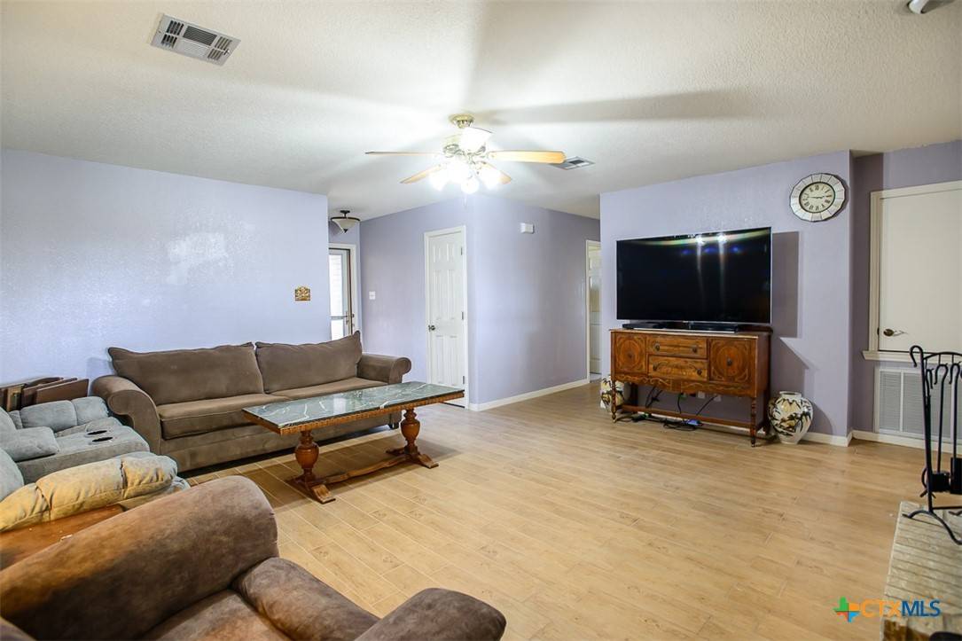 Gatesville, TX 76528,145 Western Ridge RD