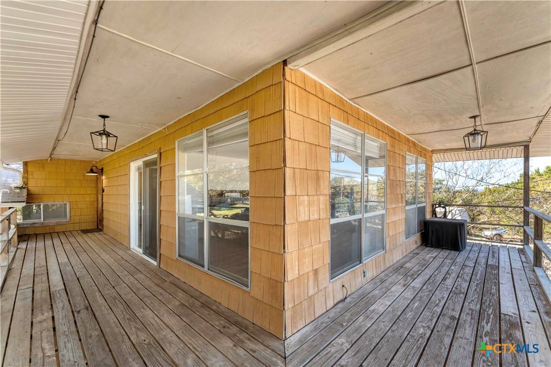 Canyon Lake, TX 78133,180 Caveside DR