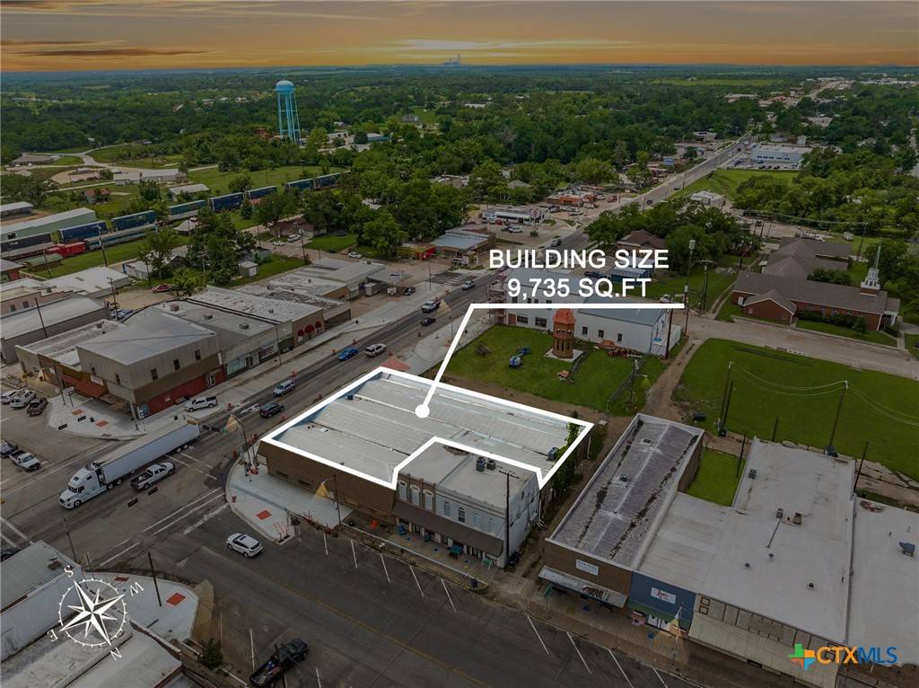 Rockdale, TX 76567,106 W Cameron AVE