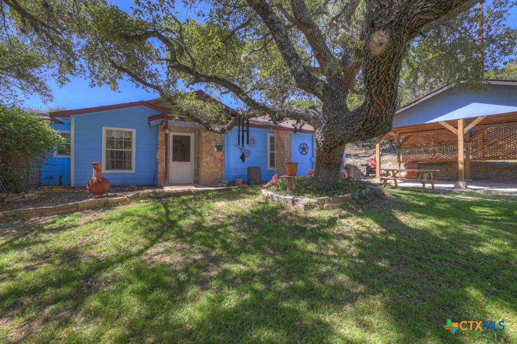 Canyon Lake, TX 78133,1069 Trail Pass DR