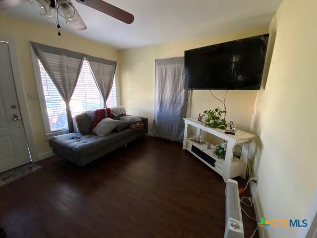 New Braunfels, TX 78130,2071 Eastman AVE