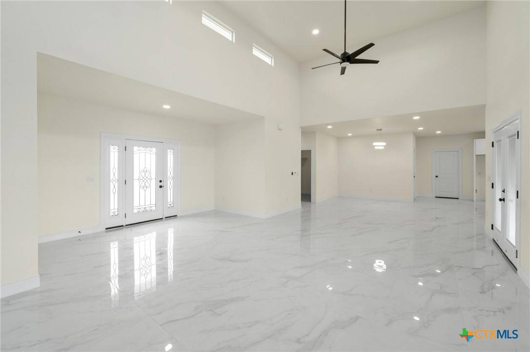 Lockhart, TX 78644,459 Rancho Linda DR